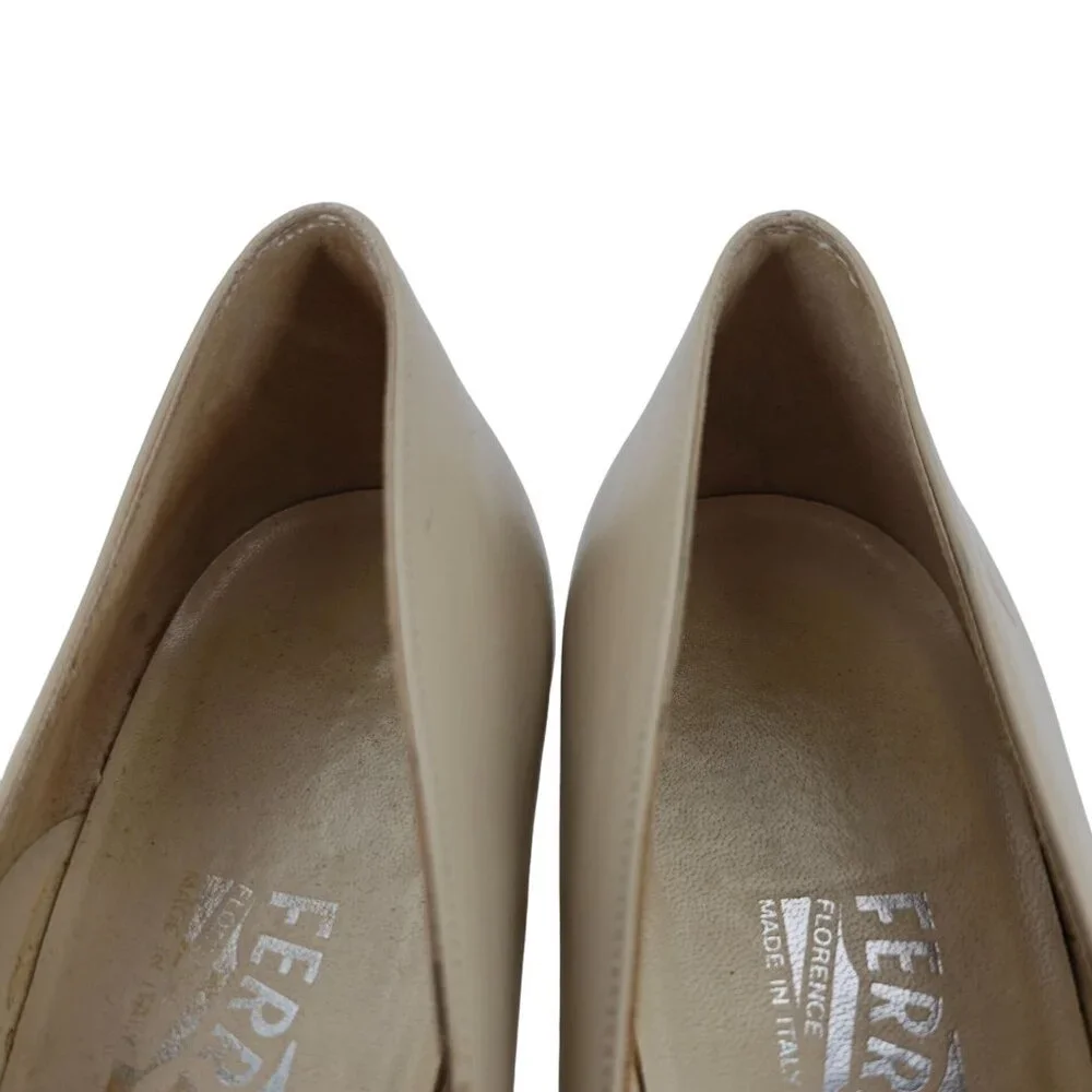 Salvatore Ferragamo Italy Beige Yellow Leather Dress Shoes Womens 8.5 AAAA Heels - Picture 11 of 11